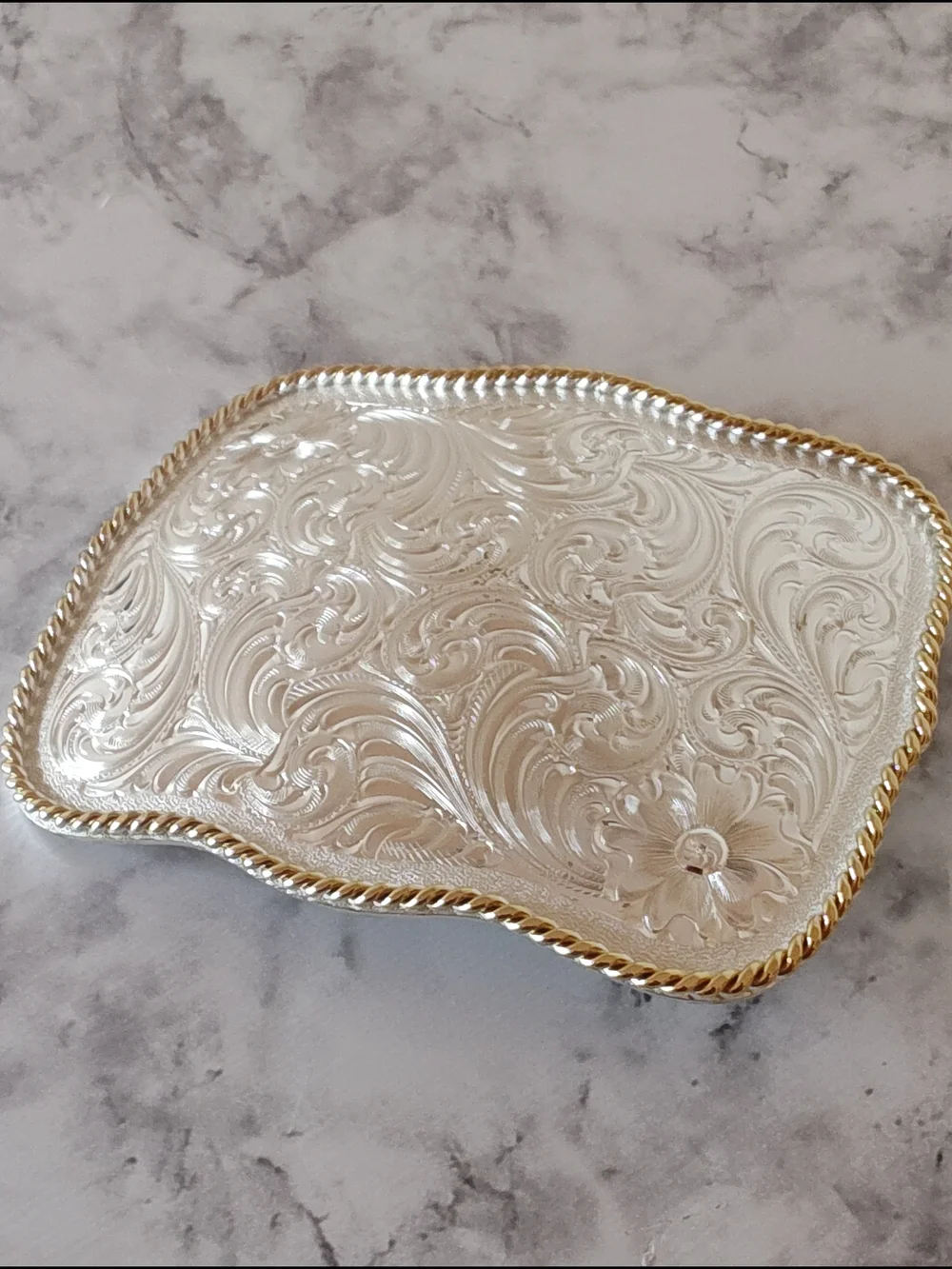 Montana Silversmiths Western Floral Engraved Belt Buckle Silver Gold Trim